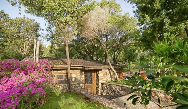 Deluxe Triple Room Daedalus by Captain Ikaros in Agios Kirykos