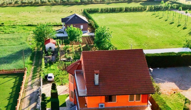Demaj House in Grilë