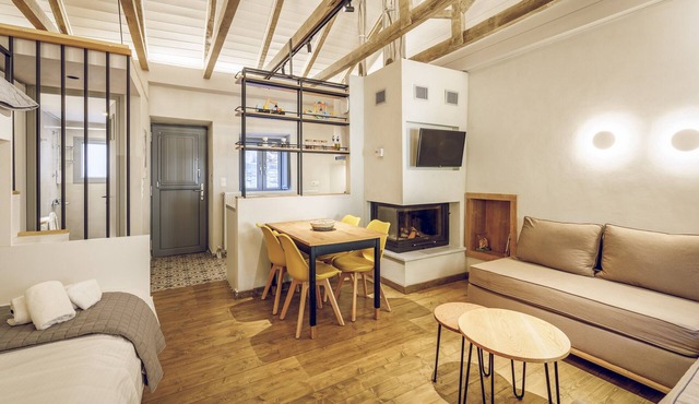 Design Family Studio in the Historic Village of Lagadia