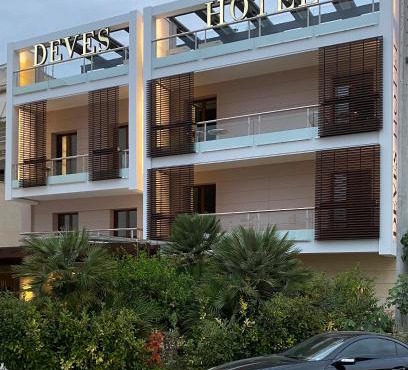Deves Hotel