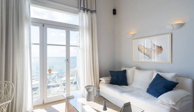 Dexamenes Seaside Hotel