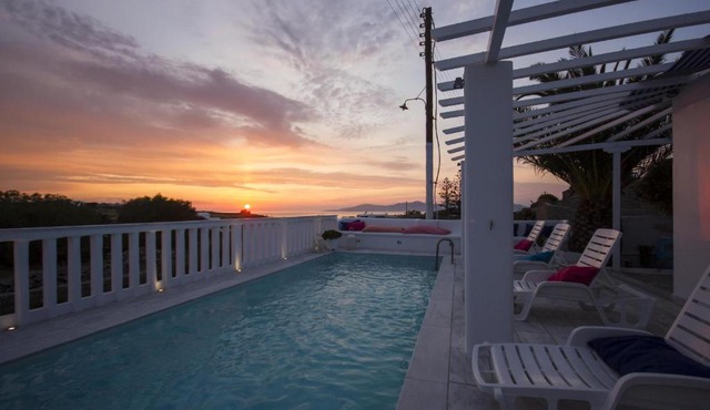 Dibellee Mykonos Studios