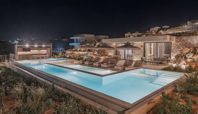 Domaine–Sun,Luxury Eco Villa, private pool, great view
