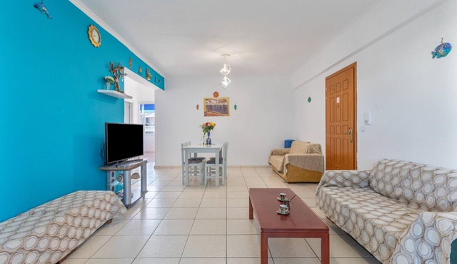 Eftichia Nea Chora Apartment with Mountain View, Shared Garden & Wi-Fi in Chania