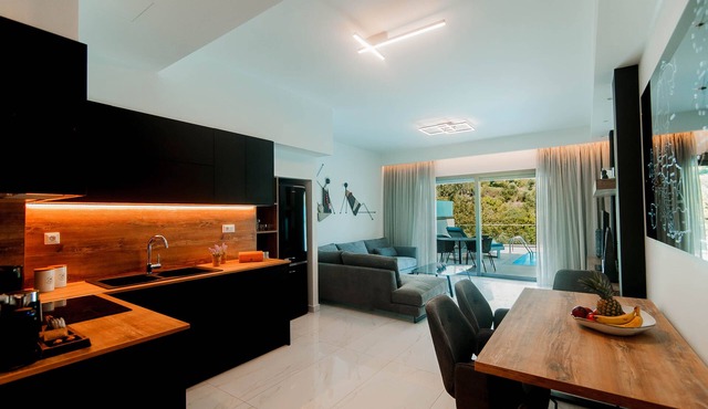 Elite Luxury Villas