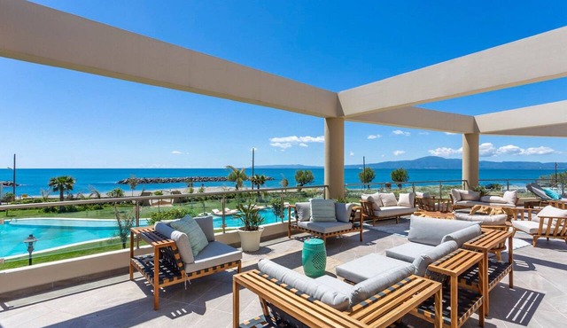 Elysian Luxury Hotel & Spa