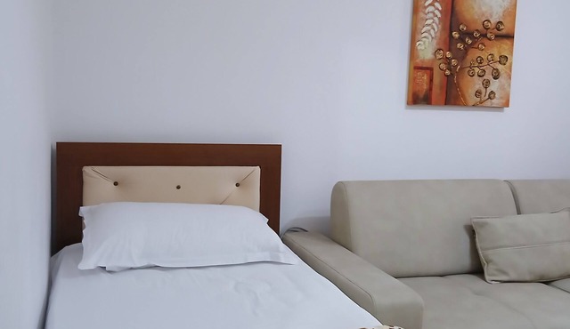 Enjoyable 1-bedroom apartment with AC in charming Berat in Berat