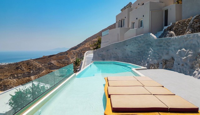 Eolithos Suites