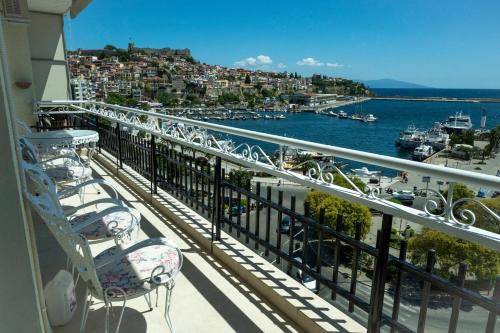 Ethereal Kavala in Kavála