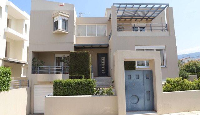 Evimerou Villa