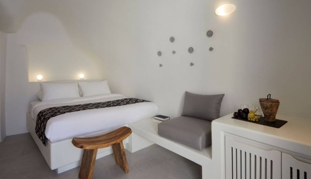 Executive Two-Bedroom Cave Suite