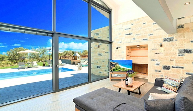 für 30 Personen in Mathes, Kreta (West-Kreta) by Interhome in Georgioupoli