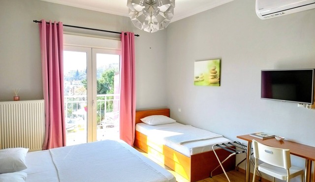 Family-run hotel under German management - 200m from the beach