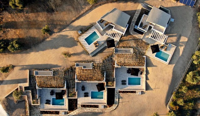 Fari Stone Villas