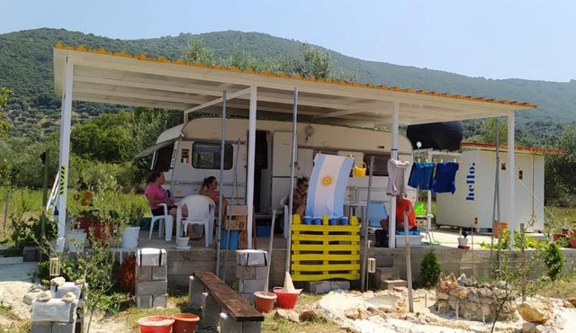 Farm Karavostasi