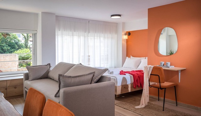 Filotimo Apartment by Senaon Urban Living in Iraklio
