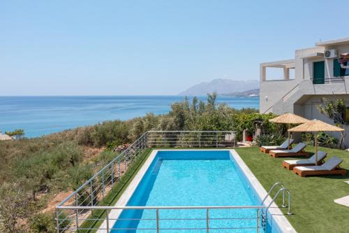 Gallery Villa with Pool, 300m Beach, Sea Views