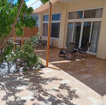 Giulia's Beach House