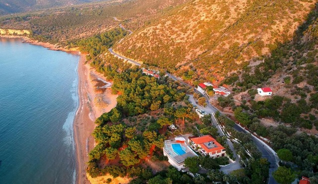 Golden Sand in Marathokampos