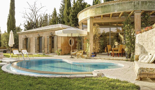 Gorgeous home in Lefkada with private swimming pool, can be inside or outside in Lefkada