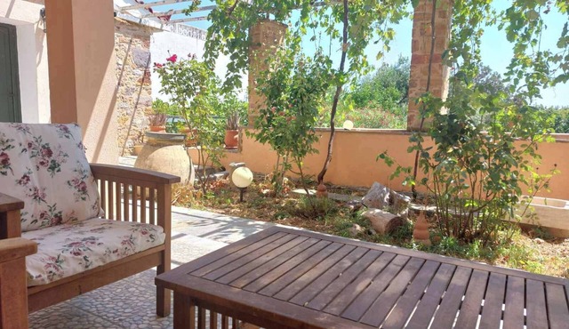 Green Oasis in Chios: Your Home Awaitsn in Chios