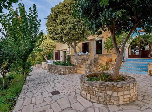 Group accommodation in Crete separate houses