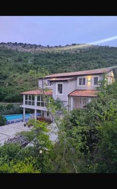 guest house Qyteza in Shkodër