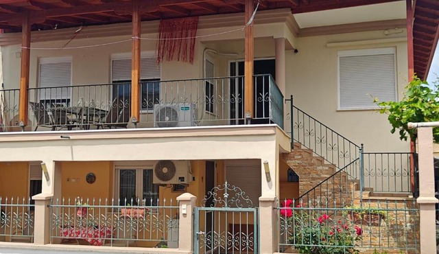 Harys Home in Korinos