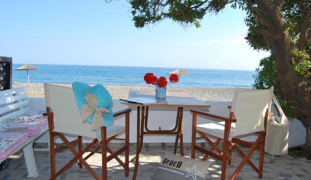 Hatzidakis Beach Retreat in Ierapetra