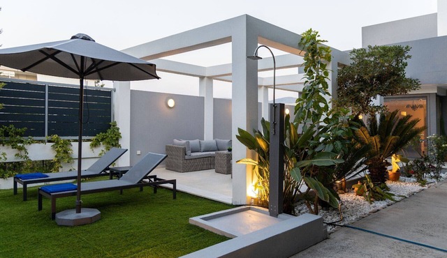 Hestia Grey Villa with Guest House & Private Pool in Rethymno