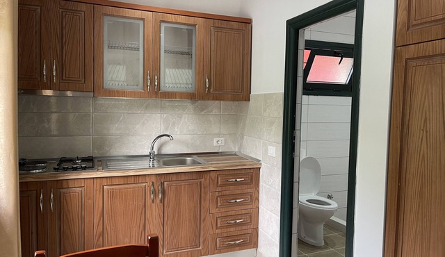 Hibroj Guesthouse in Dukat