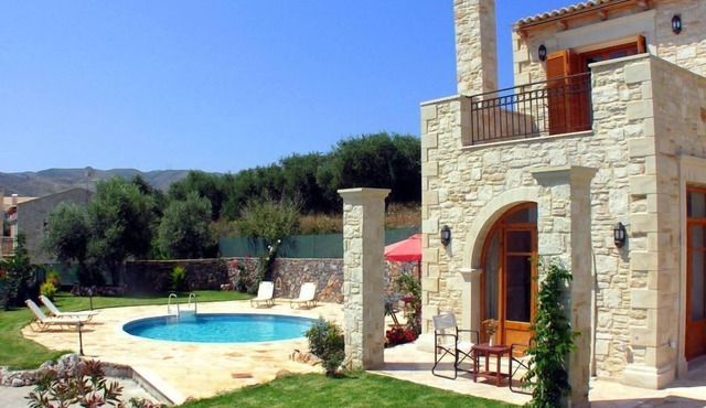 Hill Top House with Pool & Scenic Views