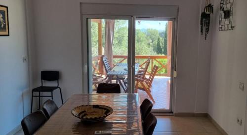 Hillside Villa in Mifol