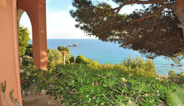 Holiday Apartments Perfect for a Family - Pelekas Beach