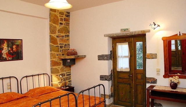 Holiday home in Prina near Agios Nikolaos in Prína
