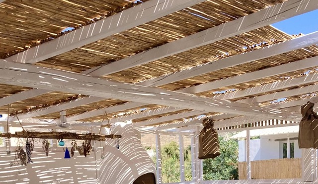 Homerez - Amazing villa for 8 ppl. with sea view, garden and terrace at Ios in Ios