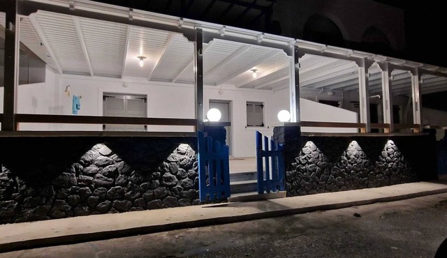 Homerez - House for 6, Sea View in Monolithos in Monolithos