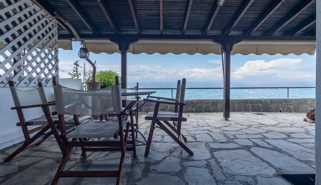 Houseloft Grand Sunset Siviri Beach