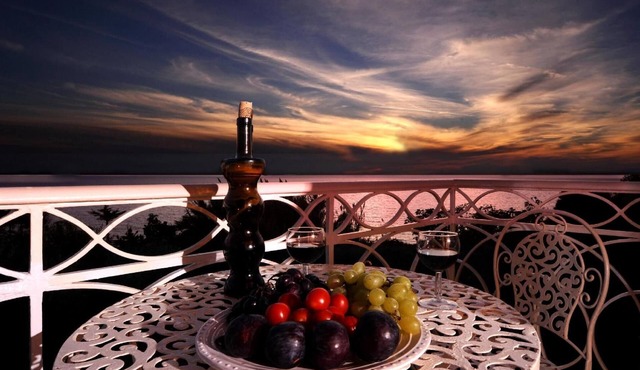 Idyllically situated and luxurious villa with a veranda and a gazebo