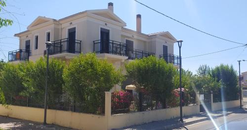 Ilida Kourouta Studios in Kourouta