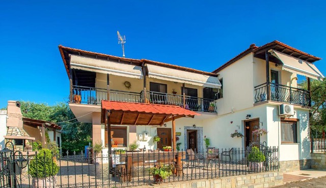 Ilioni Studios in Skala Kallirachis