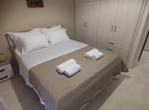 Ioli's apartment
