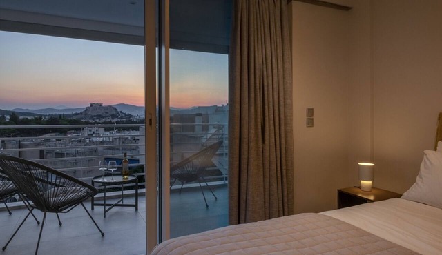 Ippodamou 25- Acropolis view renovated apartment in Athens