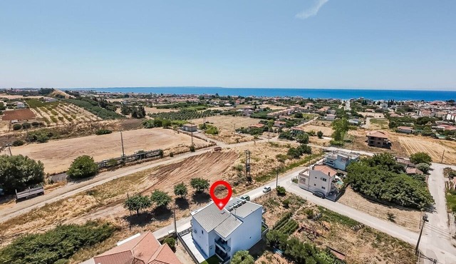 Ireon Luxury Suites 4 by RentalsPro - Nea Plagia Halkidiki