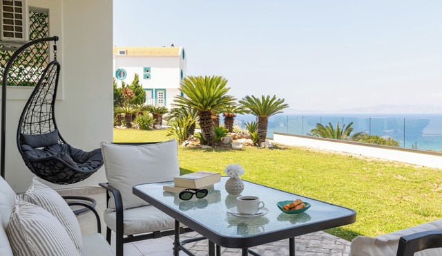 Island Hills- Ocean, Luxury Stay