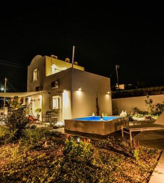 JB Villa in Mesaria