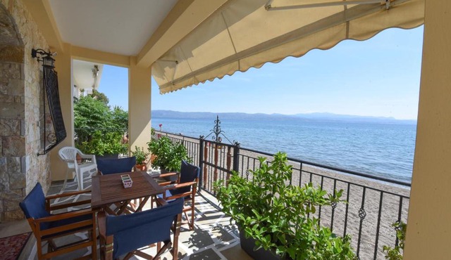 Jeannet's Beach House