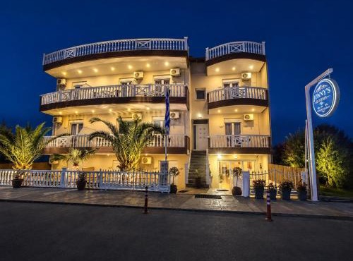 JONNY'S Rooms in Paralia Katerinis