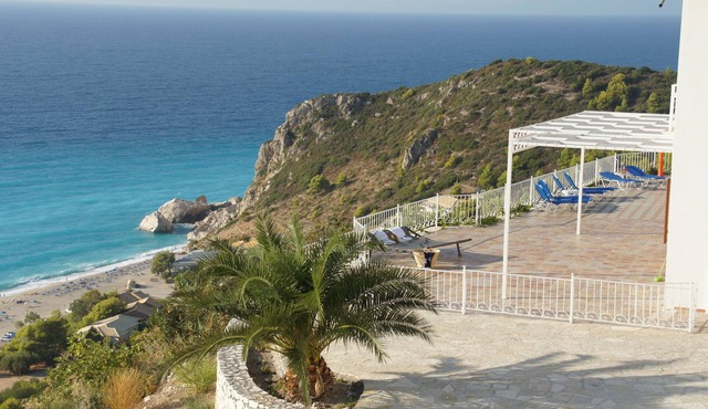 KATHISMA VILLA MARGAUX, Pool With Fabulous VIEWS & SUNSETS - Close to Beach