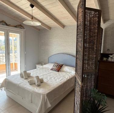 Katrin's Penthouse & Katrin's Apartment-Alepou Corfu